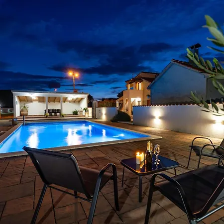 My Dalmatia - Marijana With Private Pool *