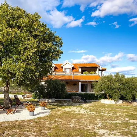 My Dalmatia - Marijana With Private Pool
