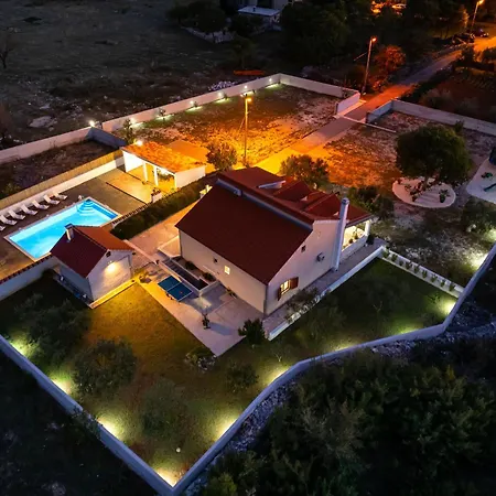 My Dalmatia - Marijana With Private Pool Skradin